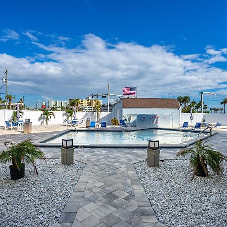 Stunning Ocean Views Steps From The Beach With Pool! Fabulous 4Th Floor Studio! 新士麦那海滩 外观 照片