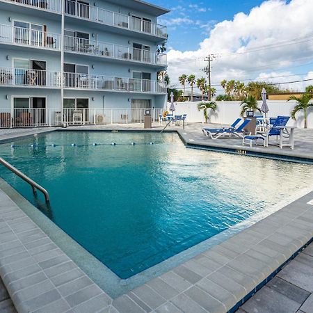 Stunning Ocean Views Steps From The Beach With Pool! Fabulous 4Th Floor Studio! 新士麦那海滩 外观 照片