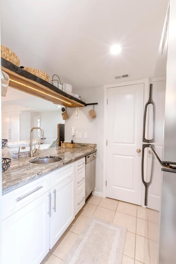 Stunning Ocean Views Steps From The Beach With Pool! Fabulous 4Th Floor Studio! 新士麦那海滩 外观 照片
