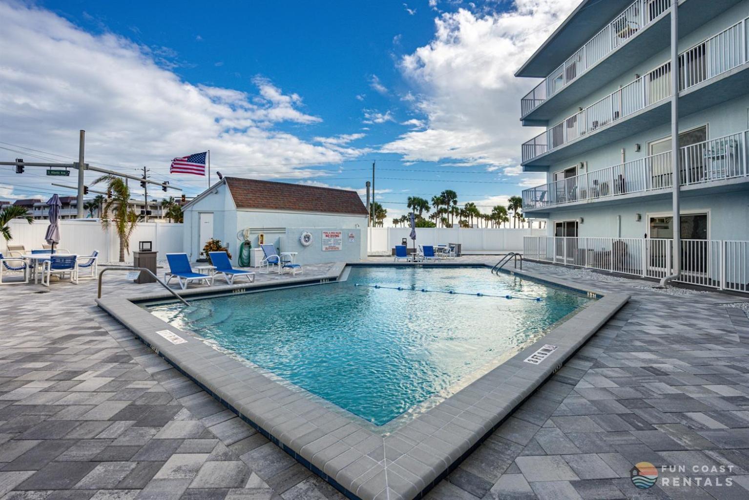 Stunning Ocean Views Steps From The Beach With Pool! Fabulous 4Th Floor Studio! 新士麦那海滩 外观 照片